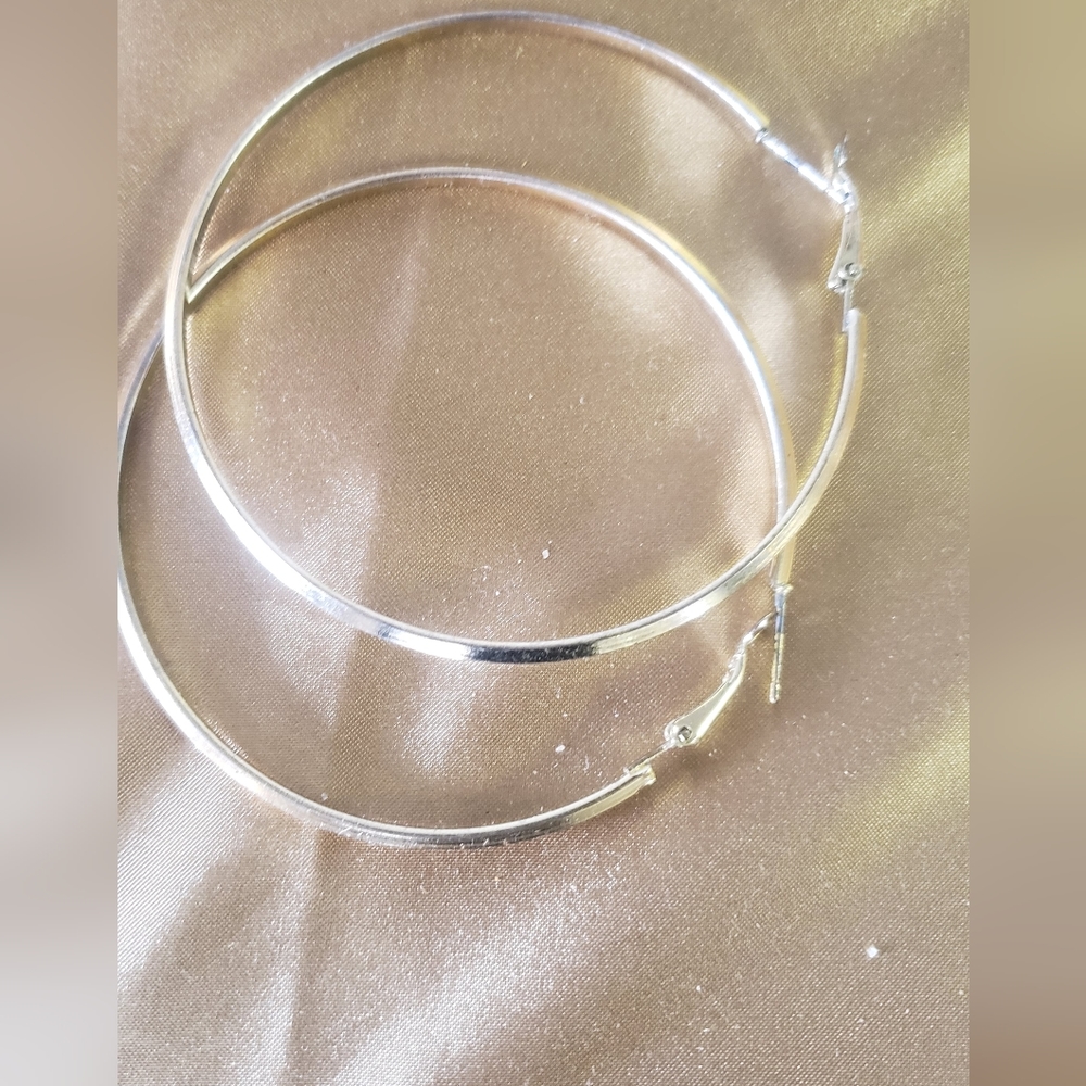 Lucy Fashion  Jewely Hoop Earing